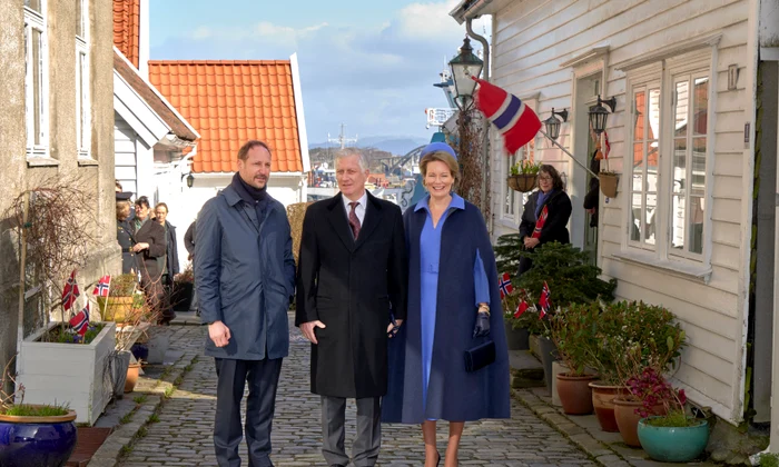 Regina Mathilde și Regele Philippe al Belgiei împreună cu Prințul Moștenitor Haakon,  profimedia 1086463156 jpg