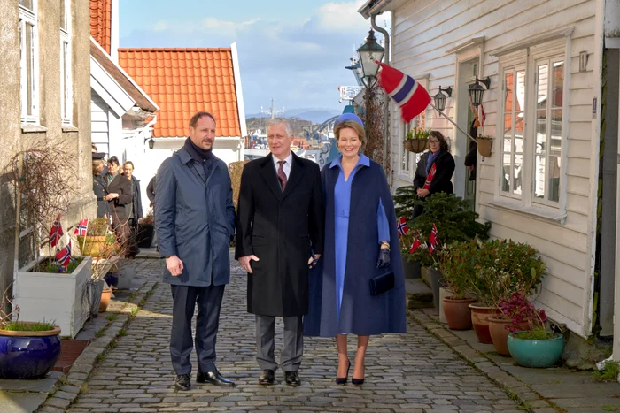 Regina Mathilde și Regele Philippe al Belgiei împreună cu Prințul Moștenitor Haakon, profimedia 1086463156 jpg