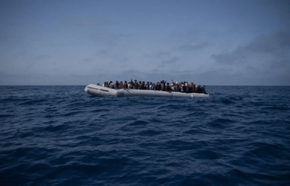 Operațiune de salvare în largul insulei Creta după ce o ambarcațiune cu circa 500 de migranți la bord a trimis un semnal SOS