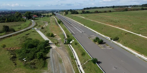 Autostrada Lugoj   Deva, zona viitoarelor tuneluri Holdea   Margina  Foto Daniel Guță (18) JPG