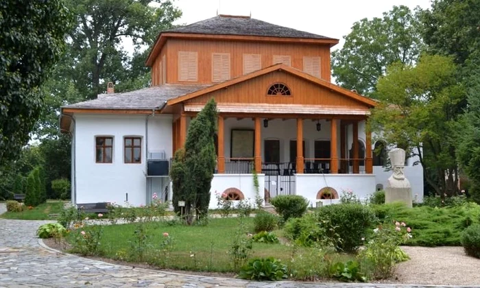 Conacul Goleștilor respiră istoria Ţării Româneşti jpeg