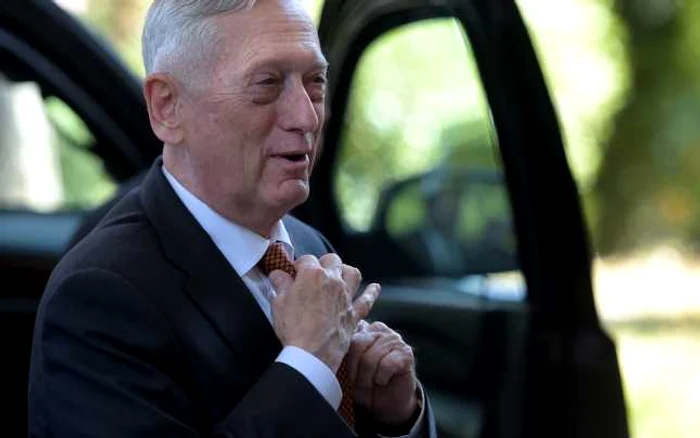 Secretarul american al Apărării James Mattis FOTO EPA-EFE