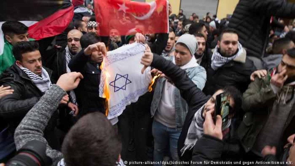 Marea Britanie, cuprinsă de antisemitism. Creștere fără precedent a atacurilor împotriva evreilor, de la începutul conflictului din Gaza