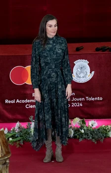 Regina Letizia în Madrid pe 11 februarie