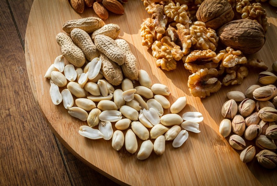 Care este cea mai recomandată nucă pentru reducerea colesterolului, potrivit nutriționiștilor