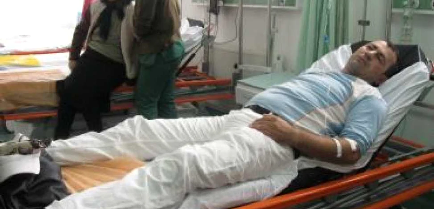 Târgu-Jiu: VIDEO/ Taximetrist, bătut cu bestialitate de către patron