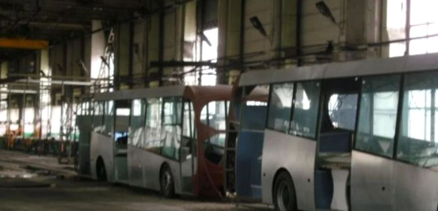 Uzina Roman, o ruină FOTO newsbv.ro