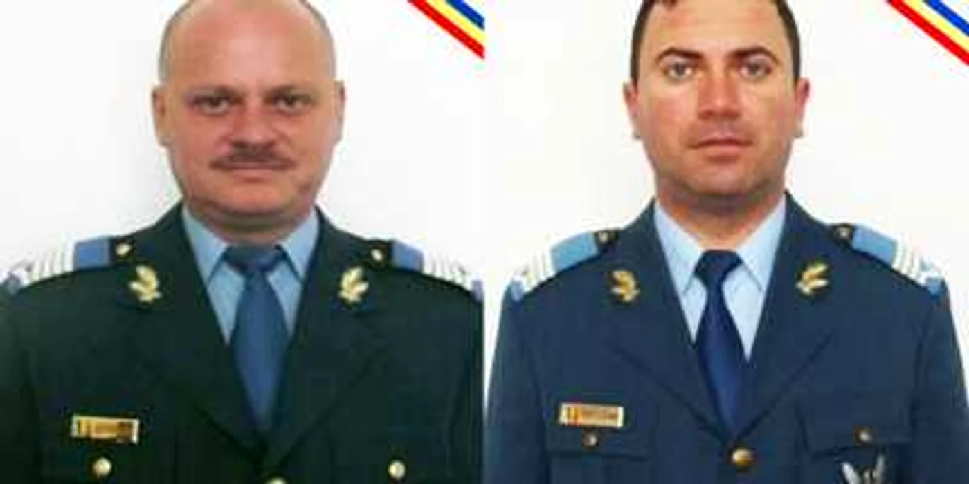 Maiştrii militari Viorel Cojocaru şi Cătălin Topoliceanu