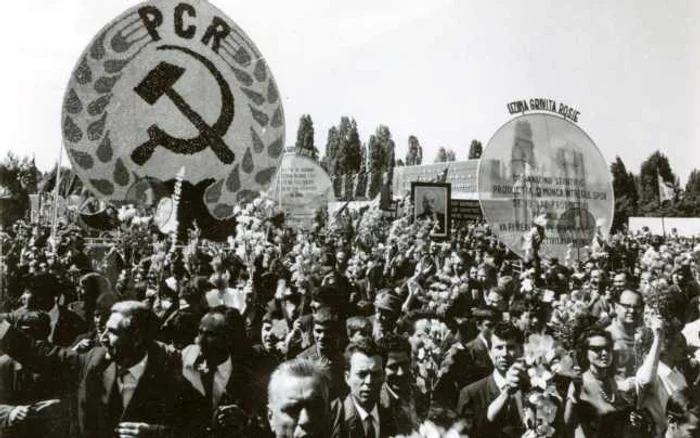 1 mai ziua muncii comunism Bucuresti 1 mai 1968 Fototeca online a comunismului românesc