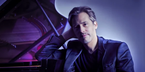 pianist vincent larderet