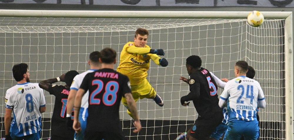 FCSB, lăsată pe dinafara Cupei României de Gloria Bistrița. Campioana, blocată în Bănie de liderul Superligii