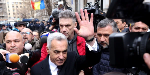 Călin Georgescu părăsește judecătoria sectorului 1 din București, 3 martie 2025. Inquam Photos / George Călin