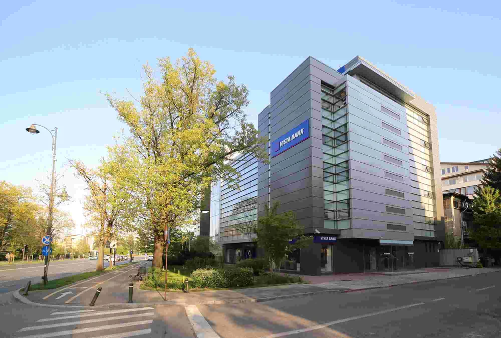 Vista Bank vrea să cumpere integral Investimental S.A