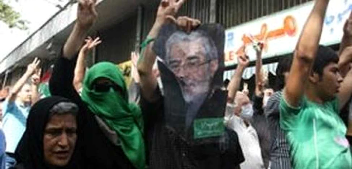 UPDATE Susţinători ai opoziţiei iraniene, arestaţi