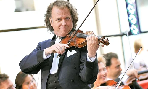 6 act foto guliver gettyimages andre rieu  jpeg