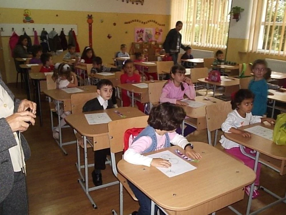 Ministerul Educației vrea să interzică înscrierea copiilor în clasa I fără clasa 0