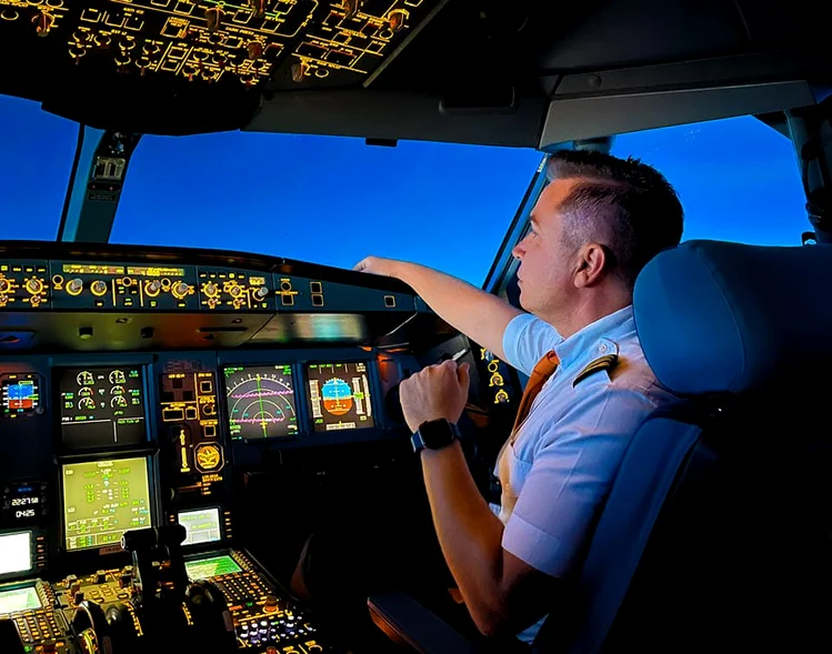 Pilotul Alex Dănilă FOTO: FB