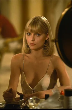 2 michelle pfeiffer elvira jpg jpeg