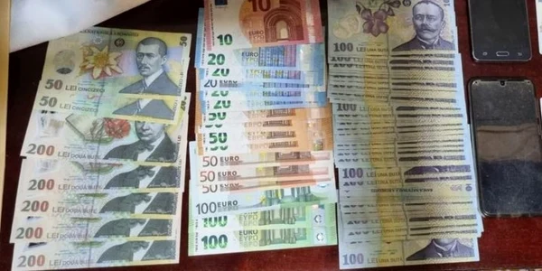 Percheziţii într-un dosar de fraude informatice şi spălare de bani - infracţiuni transfrontaliere în 9 ţări europene şi SUA - confiscări Foto IPJ Sibiu