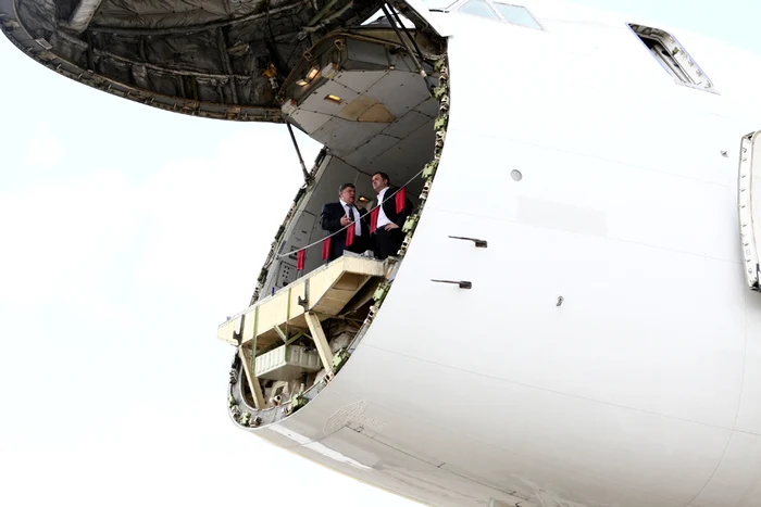 Premierul Vlad Filat a asistat la lansarea aeronavei Boeing 747 Cargo, pe aeroportul din Chișinău