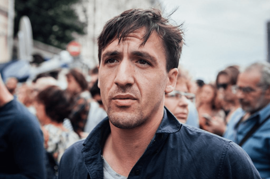 Celebrul actor rus Arthur Smolianinov, declarat „agent al străinătăţii” după ce a spus că ar lupta de partea Ucrainei