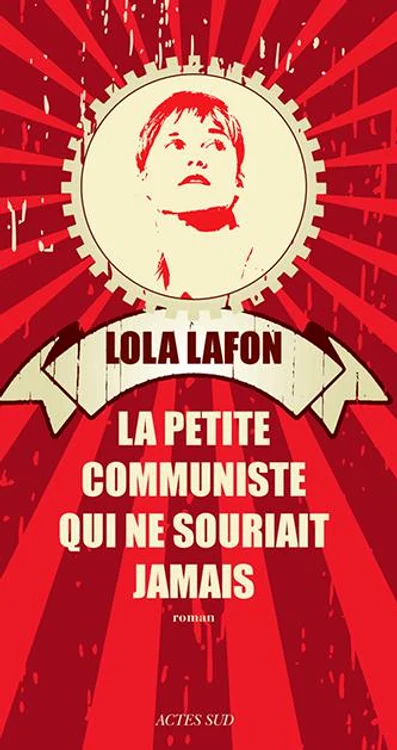 „Am scris o carte despre o lume dispărută…“ interviu cu Lola LAFON jpeg