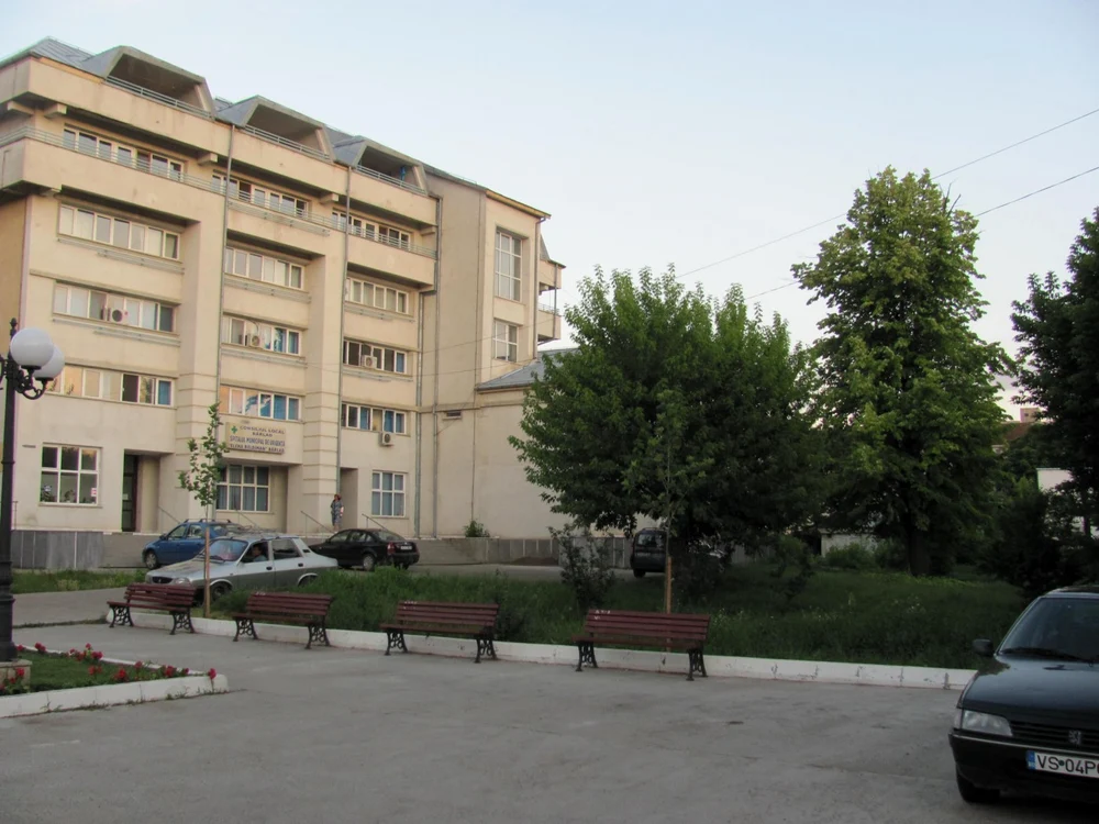 Supermarketul va fi construit lângă acest spital FOTO SabinaGhiorghe