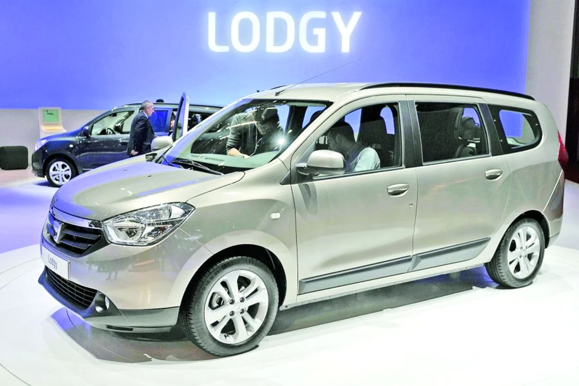 
    Lodgy costă între 9.500  şi 14.700 de euro,  în funcţie de variantă  