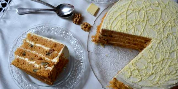 tort de morcovi