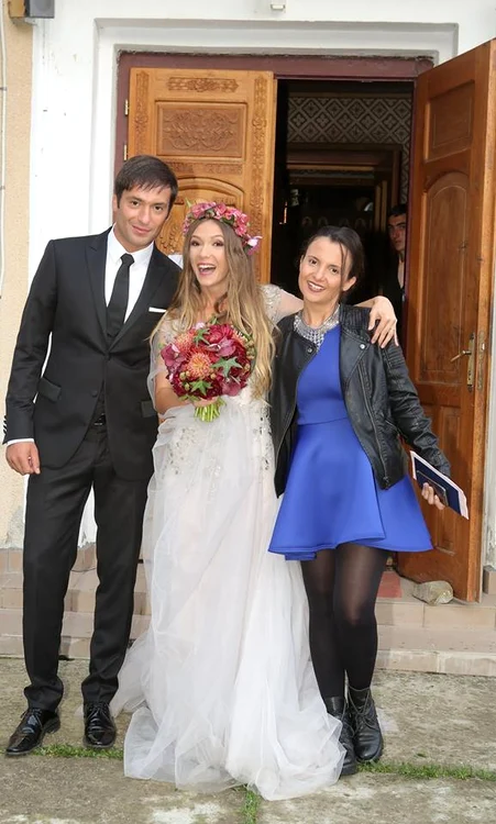 Ivona Nenu, alături de Adela Popescu și Radu Vâlcan, la Hadar Chalet
