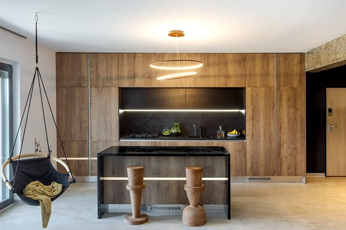 Bucătăria este open space