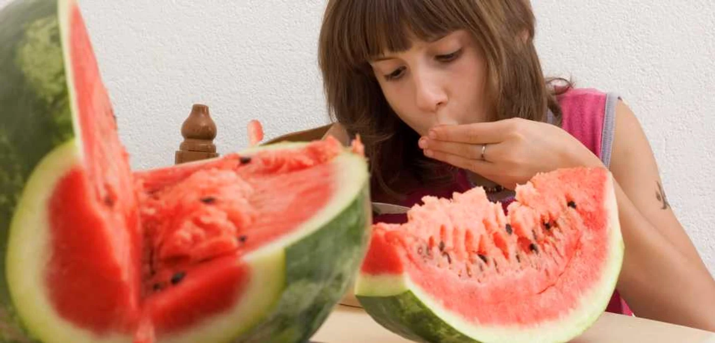 Pepenele verde este recomandat de nutriţionişti pentru că are efecte benefice asupra organismului FOTO: Shutterstock