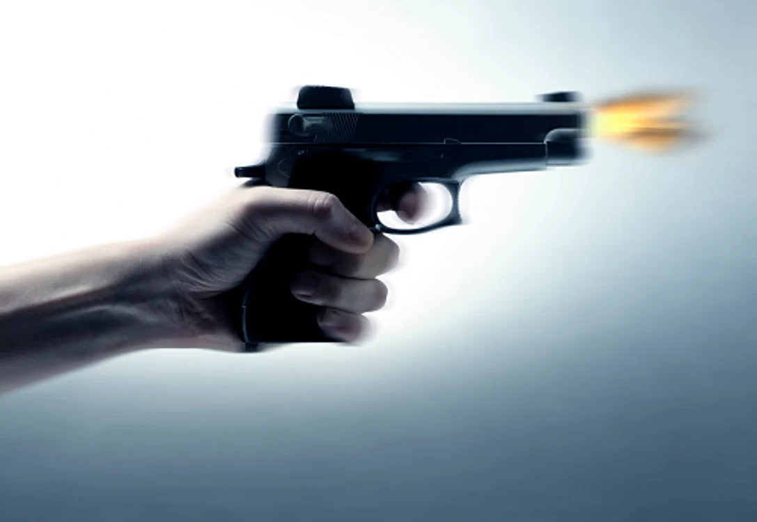
    Un tânăr de 21 de ani a tras cu arma în BacăuFoto: Getty  