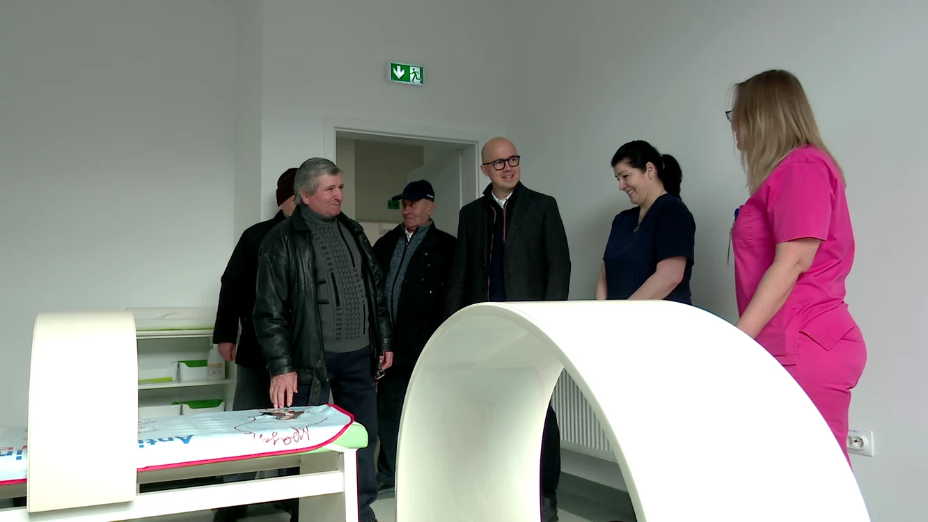 Cabinete de magnetoterapie se găsesc în puține clinici. FOTO I. Bunilă