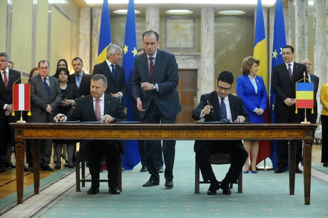 51.000 de locuri la profesională pentru anul şcolar 2014-2015 FOTO: Facebook Remus Pricopie