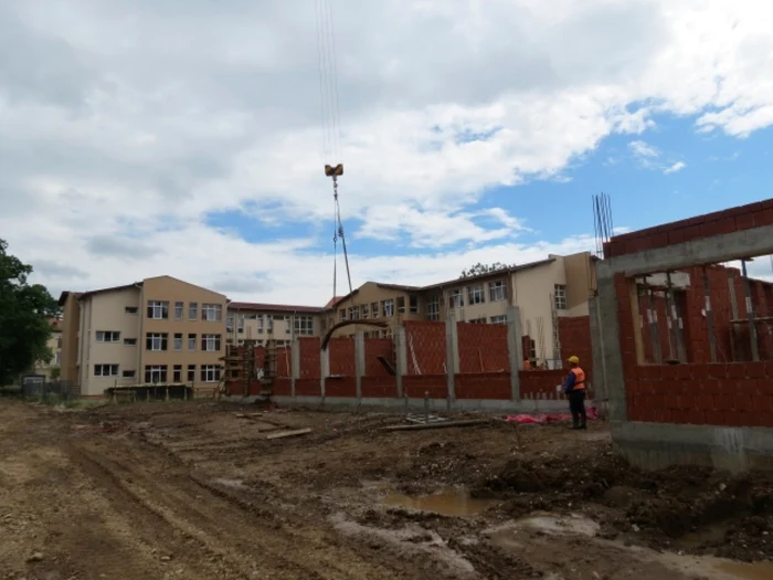 Campus scolar modern