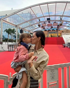 catrinel menghia cannes (7) jpg