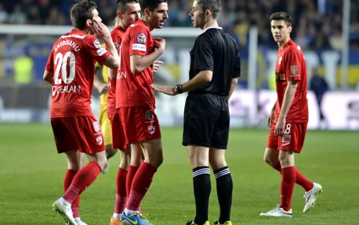 
    Radu Petrescu a făcut praf un meci al lui Dinamo  