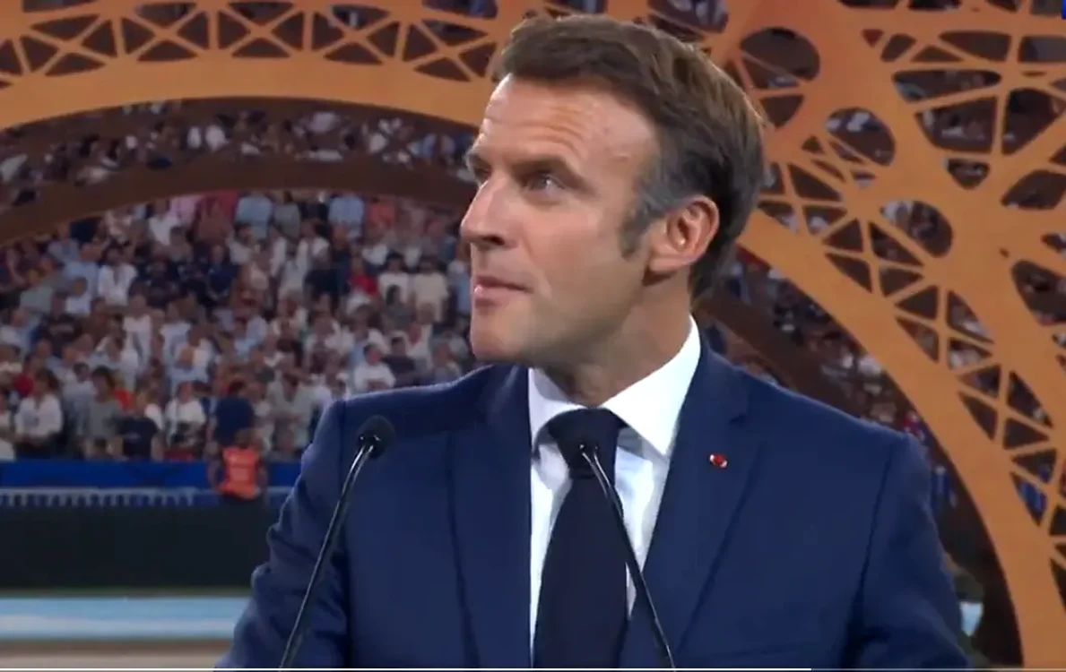 Emanuel Macron huiduit ceremonie rugby FOTO captura video x webp