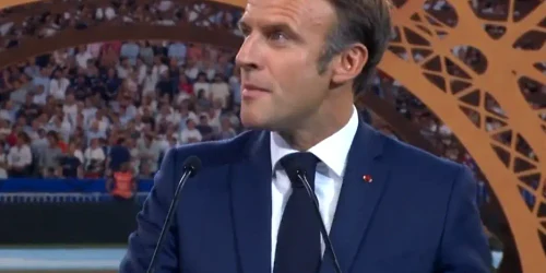 Emanuel Macron huiduit ceremonie rugby FOTO captura video x webp