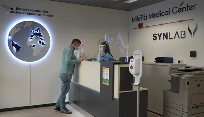 Chiar în incinta aeroportului Henri Coandă există un centru de testare Covid