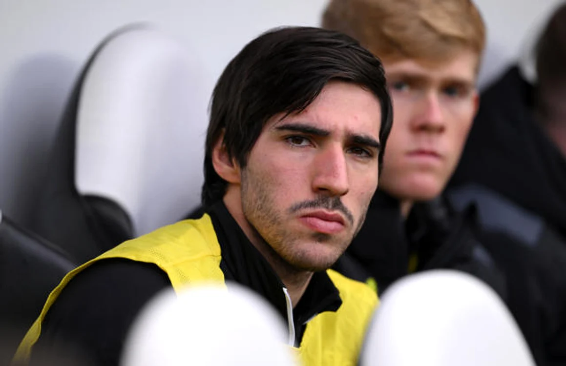 Sandro Tonali a stat o vreme în afara lotului, ispășindu-și pedeapsa