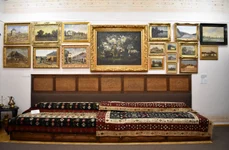 Pictură de Ion Marinescu-Vâlsan, expusă în Salonul Vilei cu clopoței (© Muzeul Nicolae Minovici)
