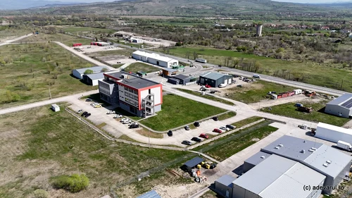 Fostul combinat Calan si parcul industrial  Foto Daniel Guță  ADEVĂRUL (7) JPG