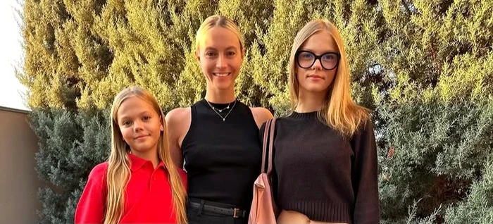 Andreea Perju are două fetițe foto: Facebook