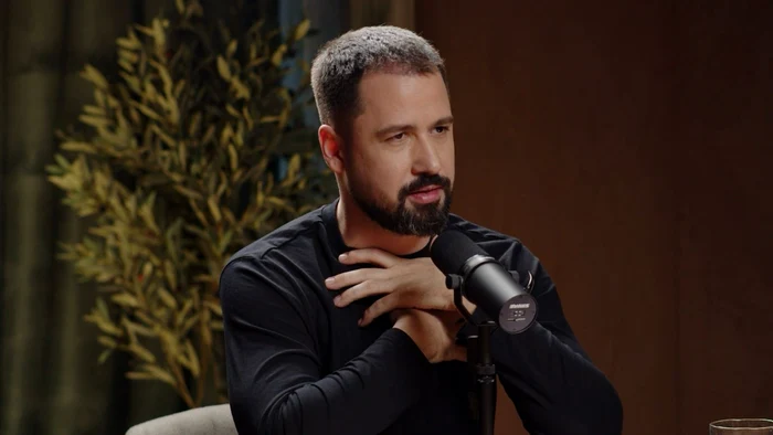 Alexandru Constantin, la patru luni după implantul de păr foto: arhiva personală