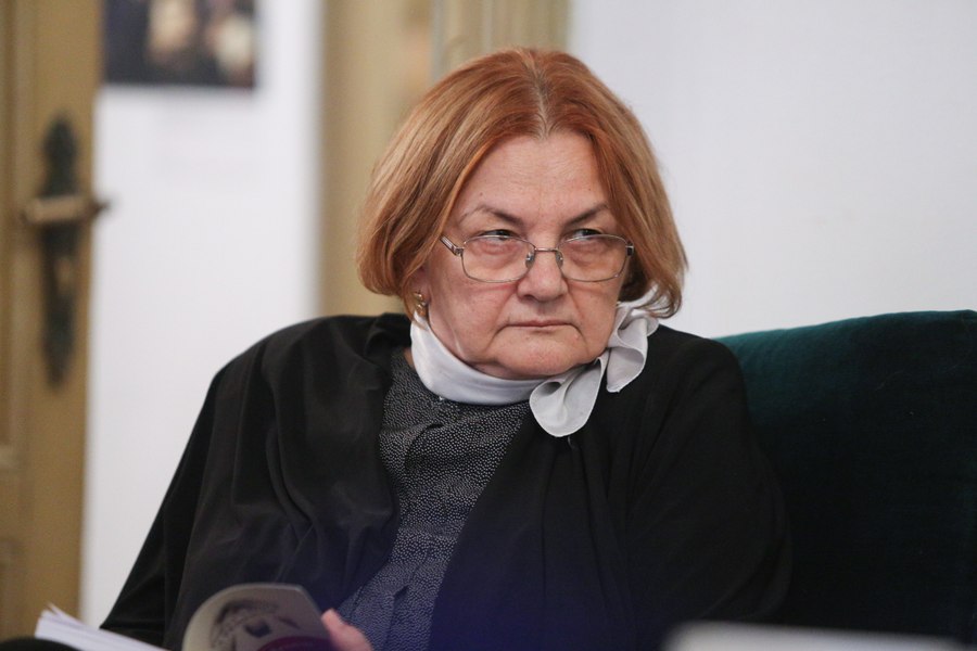 Profesoara Mihaela Miroiu se apără de „linșajul mediatic”: „Abia astăzi am puterea să scriu. Nu aveam cod și comisie de etică la acea vreme”