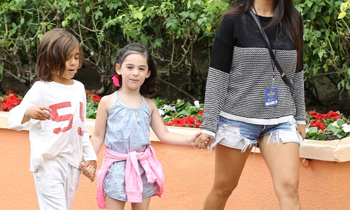 kourtney kardashian hepta 2058023 jpg jpeg