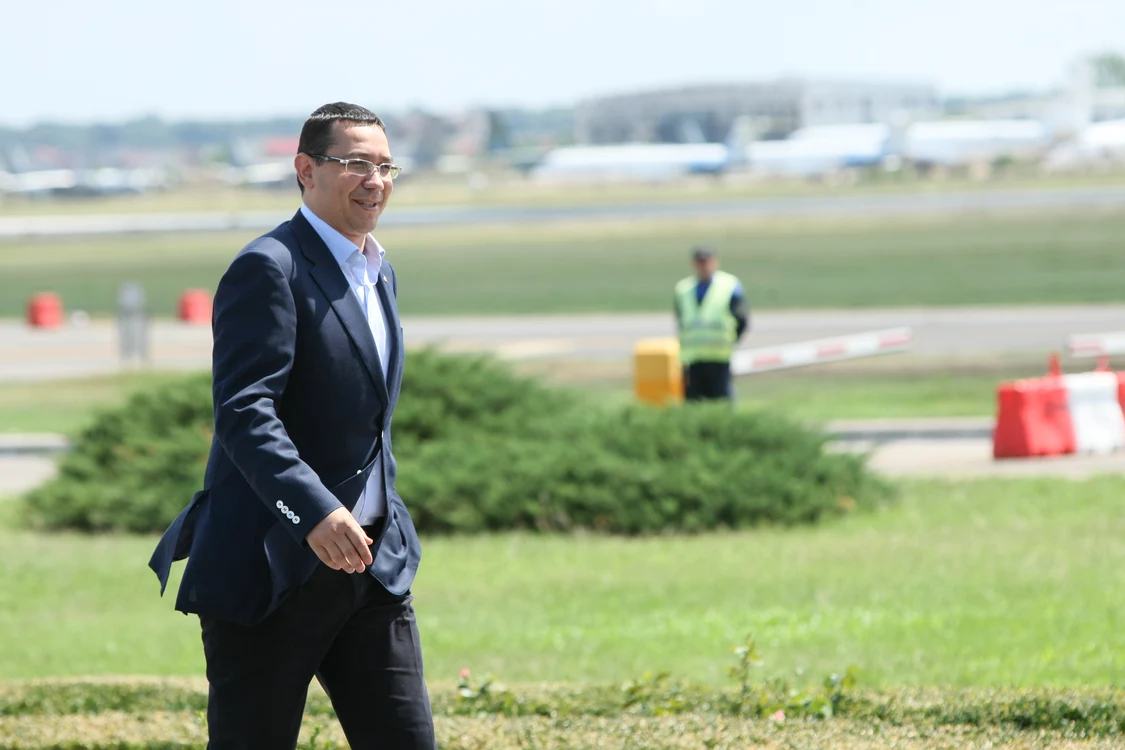 
    Premierul Victor Ponta se duce la azilul de bătrâni, de 1 Mai  