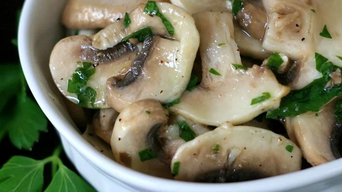 1 salata de ciuperci jpg jpeg